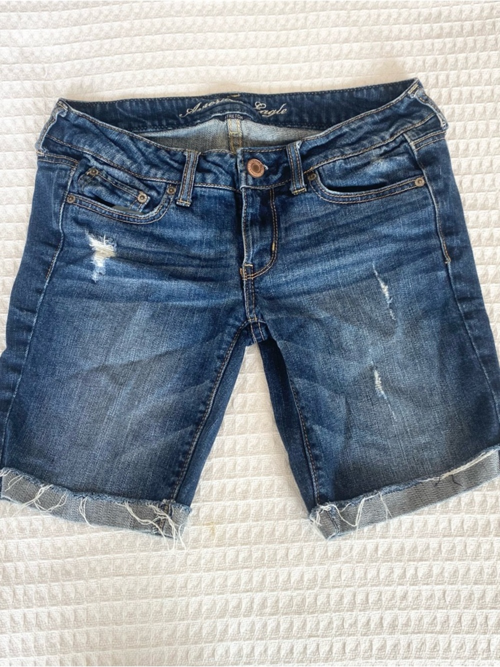 American Eagle Stretch Denim Bermuda Jeans - Medium Dark Wash size 6